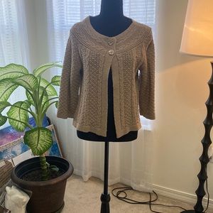 Women sweaters-cardigan